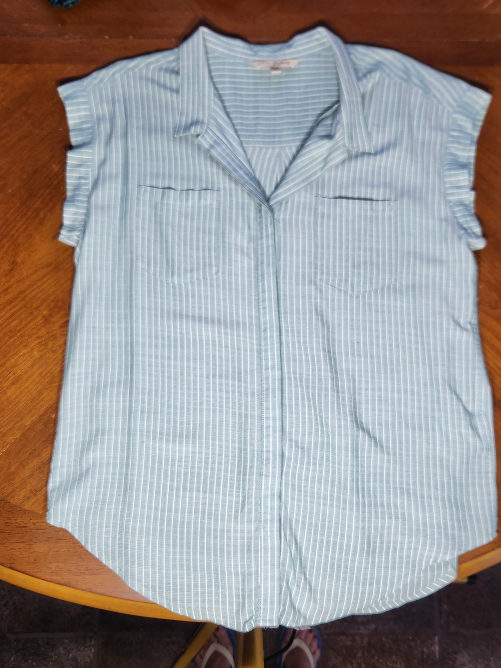 JACHS Girlfriend Light Blue & White Striped Cap Sleeve Button-Down